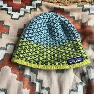 Patagonia blue/green/black wool beanie